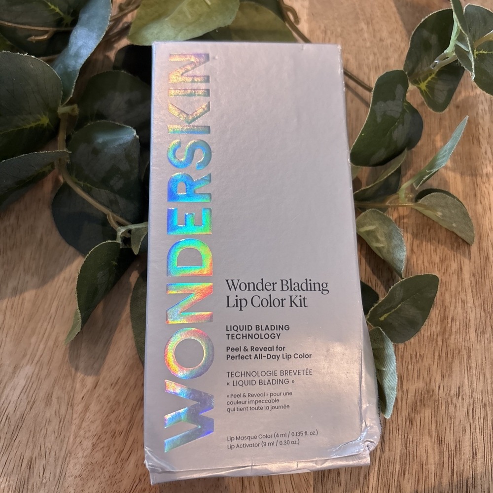 Wonderskin Wonder Blading Lip Color Kit, Color: FIRST KISS , NEW Sealed